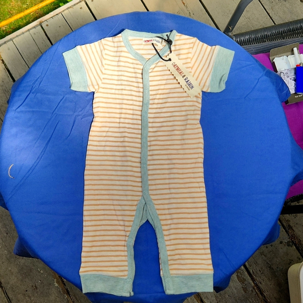 Oatmeal & Raisin by Bon Bebe romper